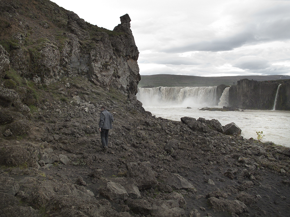 http://www.simonapaleari.com/files/gimgs/52_06-iceland.jpg