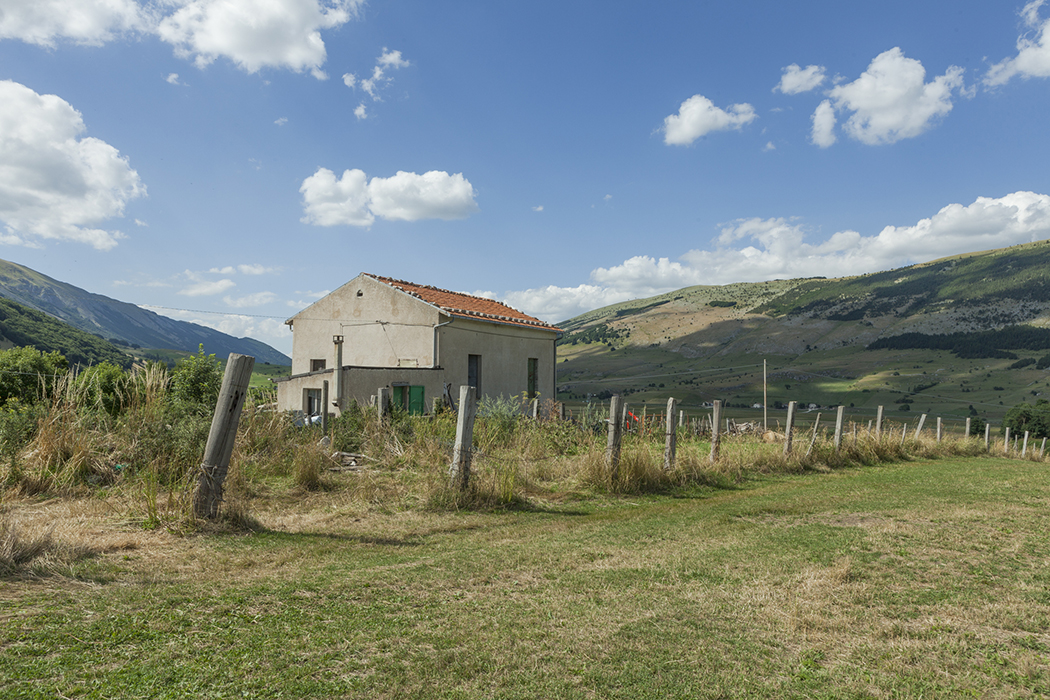https://www.simonapaleari.com/files/gimgs/102_mg4063.jpg